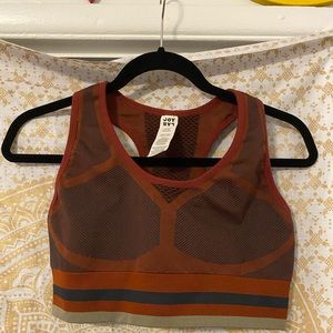 Joy Lab sport’s bra size L